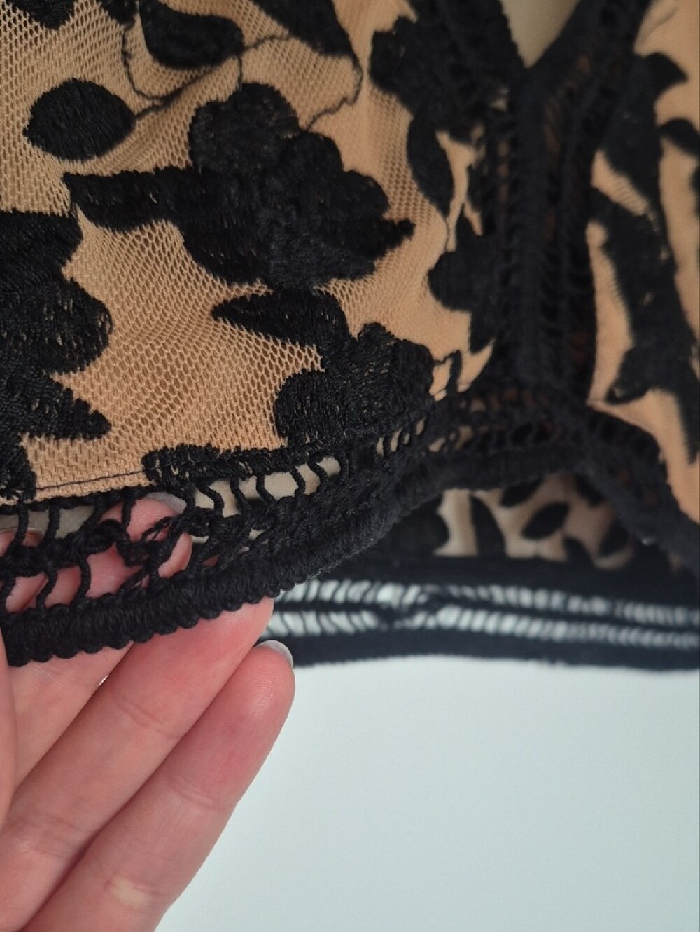For Love & Lemons Black Floral Appliqué Mesh Set, Small - Picture 8 of 17